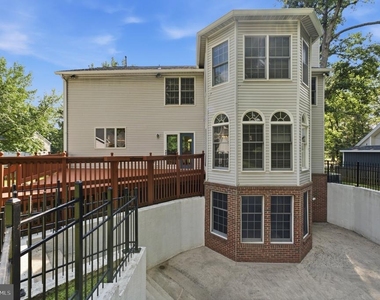 2725 Oldewood Drive - Photo Thumbnail 42