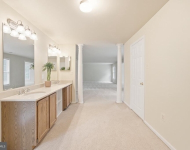 2725 Oldewood Drive - Photo Thumbnail 37