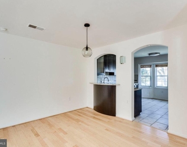 9977 Capperton Drive - Photo Thumbnail 6