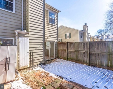 9977 Capperton Drive - Photo Thumbnail 29