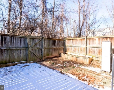 9977 Capperton Drive - Photo Thumbnail 31