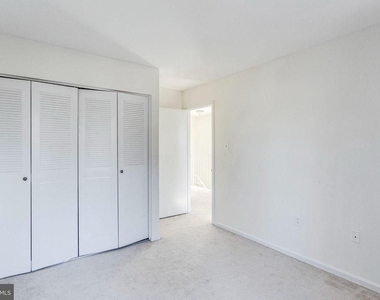 9977 Capperton Drive - Photo Thumbnail 21