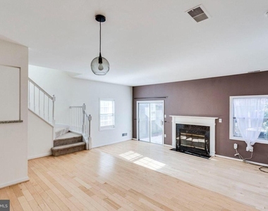 9977 Capperton Drive - Photo Thumbnail 10