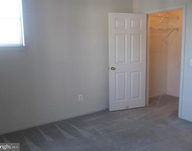 1571 Spring Gate Drive - Photo Thumbnail 20