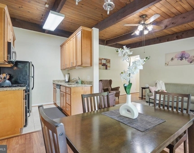 4907 Americana Drive - Photo Thumbnail 7