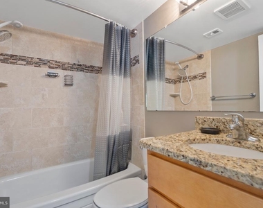 4907 Americana Drive - Photo Thumbnail 12