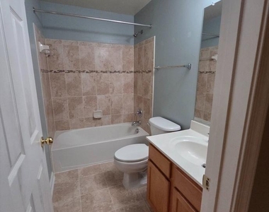 4459 Beacon Grove Circle - Photo Thumbnail 16