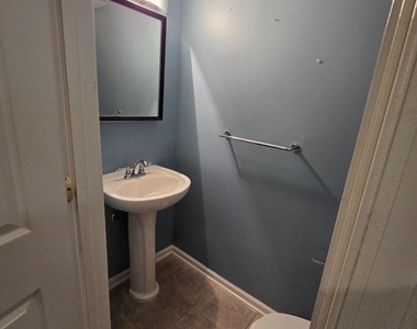 4459 Beacon Grove Circle - Photo Thumbnail 19