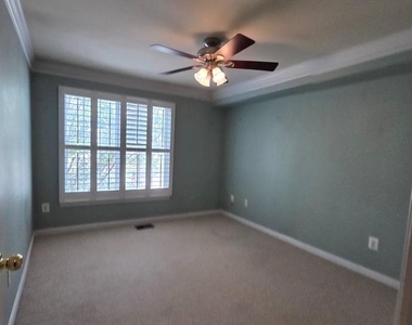 4459 Beacon Grove Circle - Photo Thumbnail 20