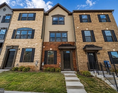 14064 Sunrise Valley Drive - Photo Thumbnail 26