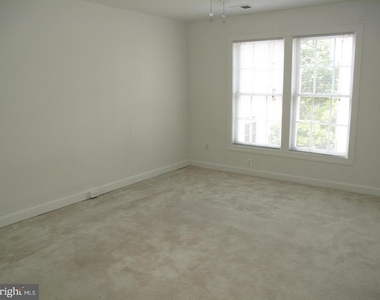 8176 Skelton Circle - Photo Thumbnail 9