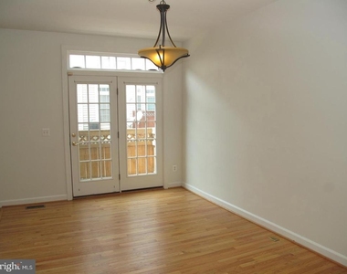 8176 Skelton Circle - Photo Thumbnail 7