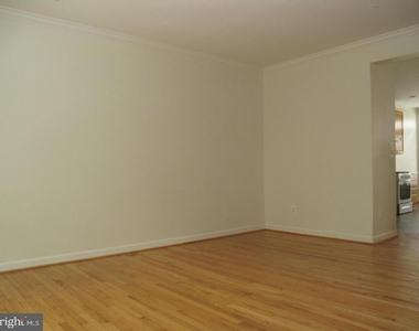 8176 Skelton Circle - Photo Thumbnail 2