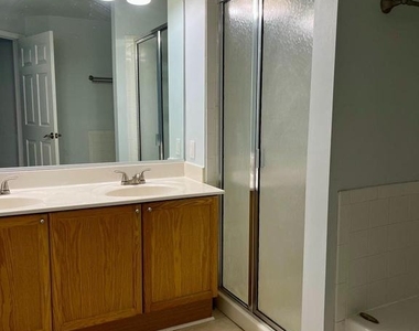 2701 Bellforest Court - Photo Thumbnail 15