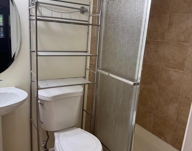 7460 Adams Park Court - Photo Thumbnail 6