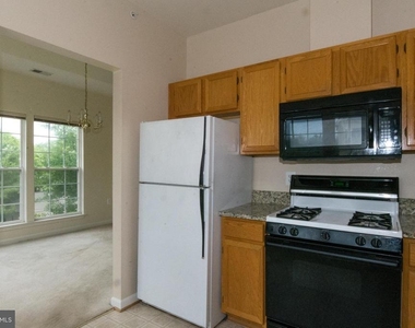 4139 Fountainside Lane - Photo Thumbnail 3