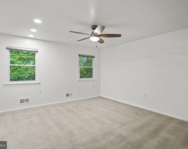 9086 Brook Ford Road - Photo Thumbnail 22
