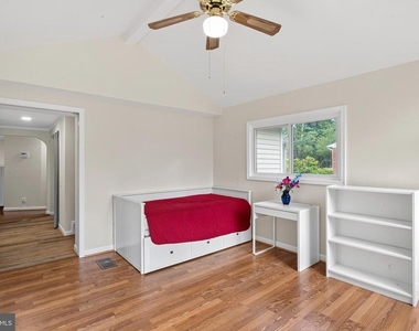 5129 Chowan Avenue - Photo Thumbnail 21