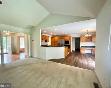 41 Menlough Drive - Photo Thumbnail 16