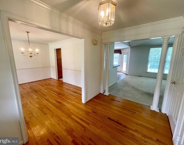 41 Menlough Drive - Photo Thumbnail 7
