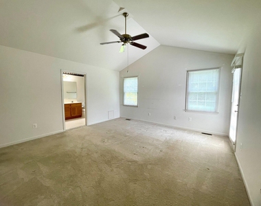 41 Menlough Drive - Photo Thumbnail 12
