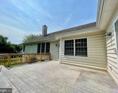 41 Menlough Drive - Photo Thumbnail 21