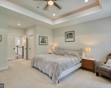 4107 Virginia Street - Photo Thumbnail 14