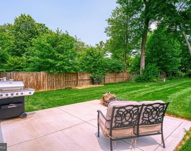 4107 Virginia Street - Photo Thumbnail 33