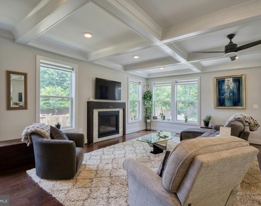 4107 Virginia Street - Photo Thumbnail 2