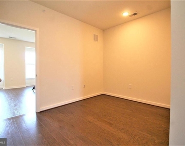 3974 Norton Place - Photo Thumbnail 22