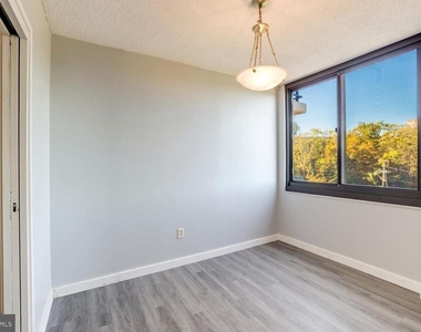 5500 Holmes Run Parkway - Photo Thumbnail 10