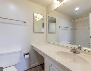 5500 Holmes Run Parkway - Photo Thumbnail 17