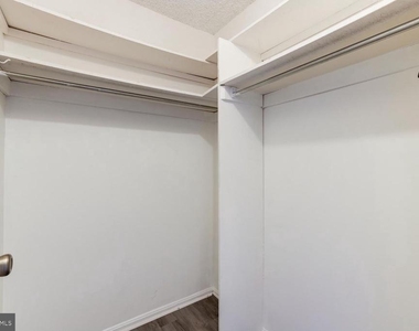 5500 Holmes Run Parkway - Photo Thumbnail 18
