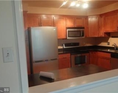 6301 Stevenson Avenue - Photo Thumbnail 14