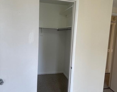 6301 Stevenson Avenue - Photo Thumbnail 37
