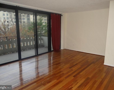 6301 Stevenson Avenue - Photo Thumbnail 21