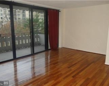 6301 Stevenson Avenue - Photo Thumbnail 18