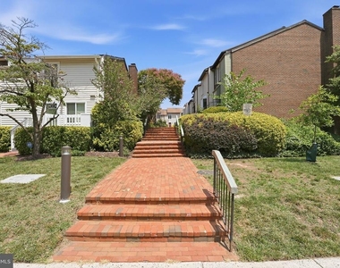 975 S Taylor Street - Photo Thumbnail 30