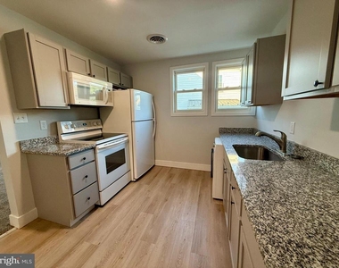 603 Main Street - Photo Thumbnail 3