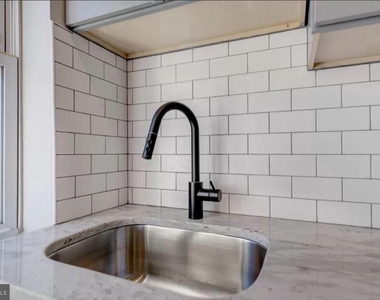 4508 Walnut Street - Photo Thumbnail 8