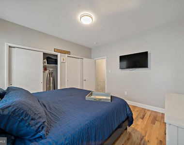 2126 S Iseminger Street - Photo Thumbnail 10