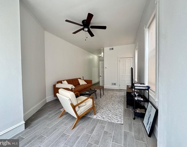 325 N Preston Street - Photo Thumbnail 9