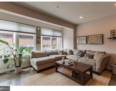 1701 South Street - Photo Thumbnail 2