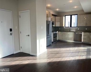 938 New Market Street - Photo Thumbnail 2