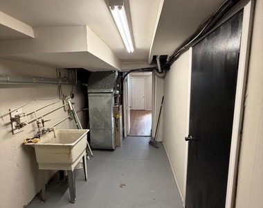 4427 Vista Street - Photo Thumbnail 21