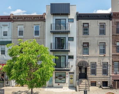 2243 N Broad Street - Photo Thumbnail 11