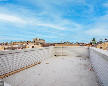 1230 N Marshall Street - Photo Thumbnail 11