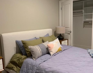 2130 Arch Street - Photo Thumbnail 9