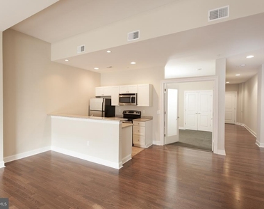 2130 Arch Street - Photo Thumbnail 21