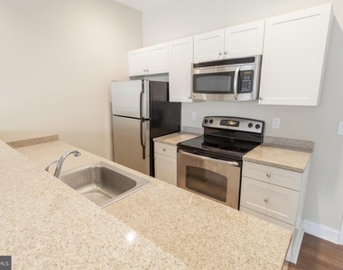 2130 Arch Street - Photo Thumbnail 23